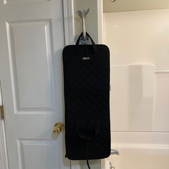 VERA BRADLEY BLACK HANGING ORGANIZER - Picture 4 of 7